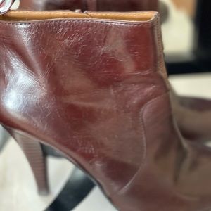 Like New Nine West Ankle Booties 3 1/2 inch dark brown